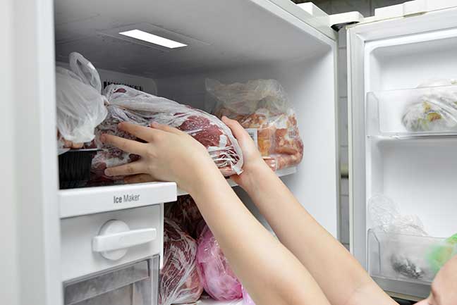 Shop Meat in Bulk and Freeze It