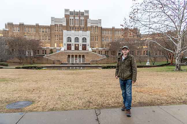 Stepping into History at Little Rock Central High School
