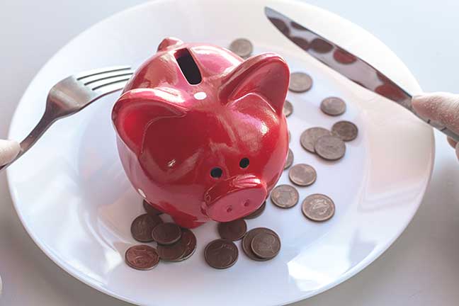 Dining on a Dime: How to Save Money on Meals