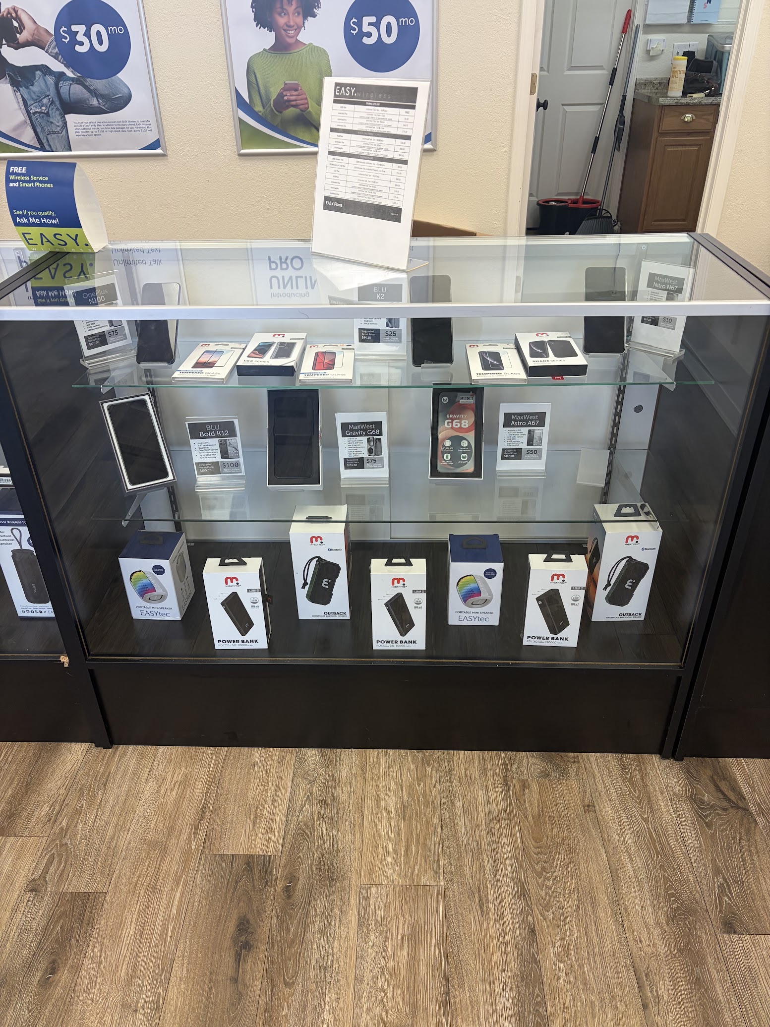 EASY Wireless Lifeline phone store on SE Frank Phillips Blvd in Bartlesville, Oklahoma