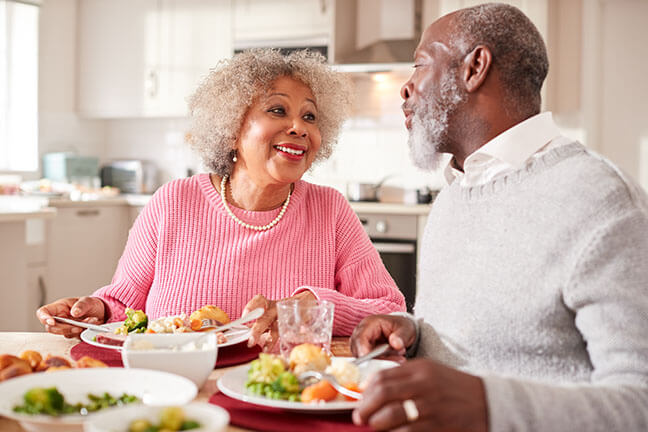 How Senior Citizens Can Benefit from a Medicare Advantage Healthy Foods Card