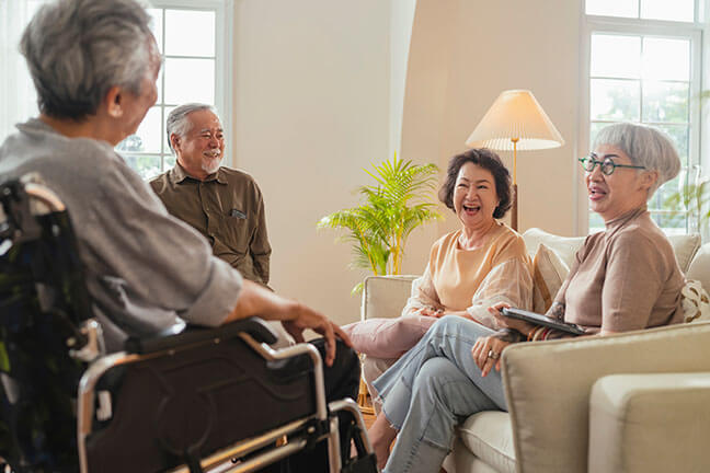 What Factors Should You Consider When Choosing an Adult Day Center? 